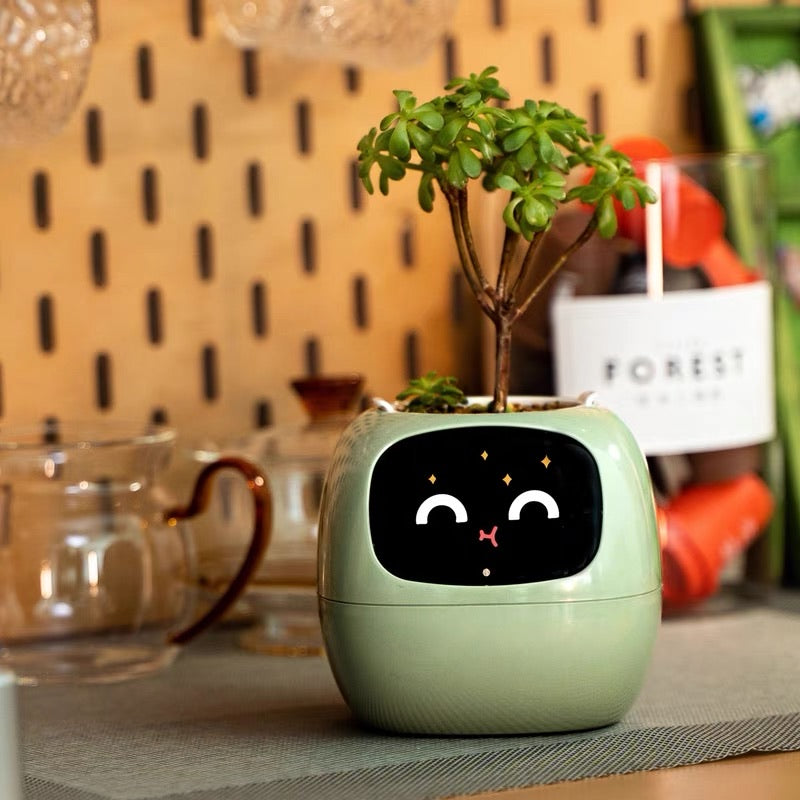 IVY: AI Smart Pet Planter Robot
